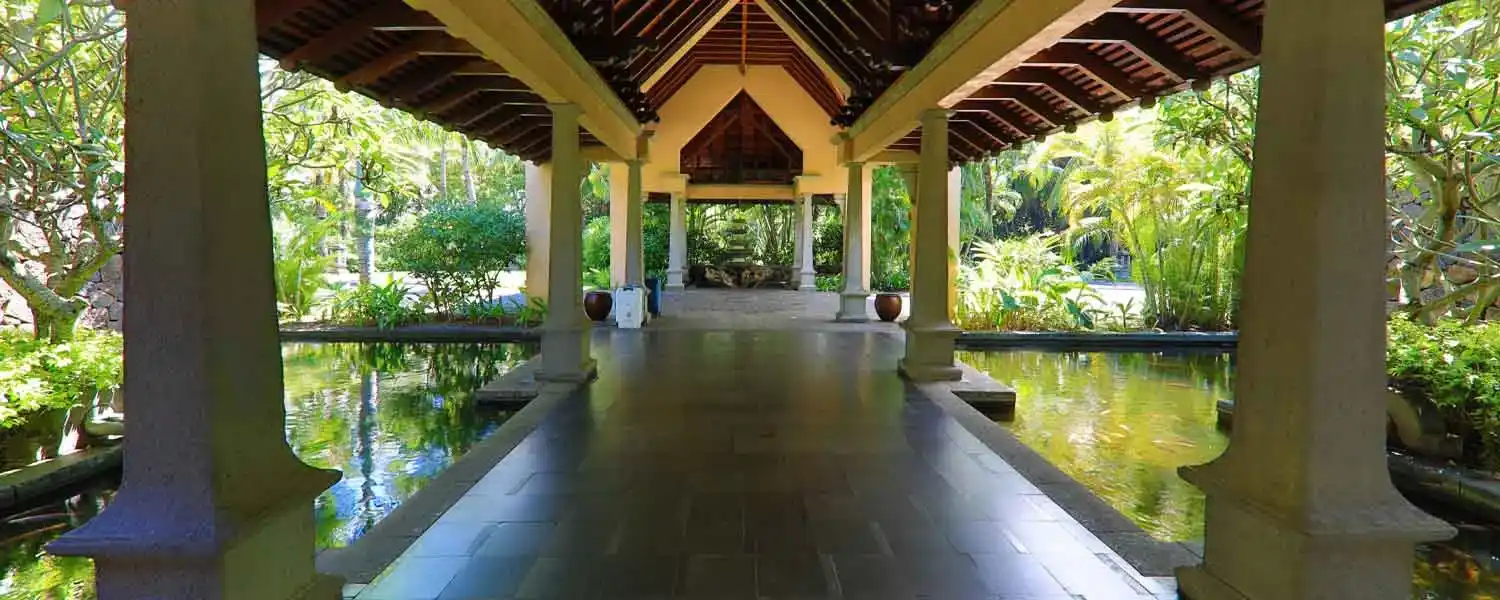 Maradiva Villas Resort & Spa-1